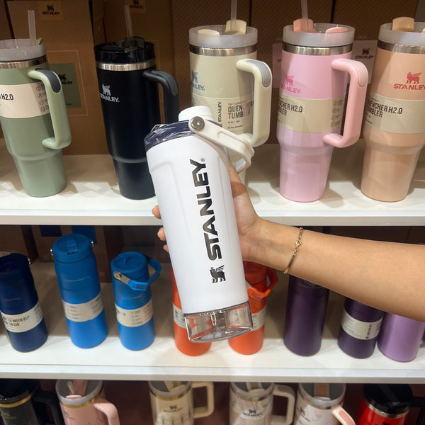 Stanley - The Activate Shaker Bottle